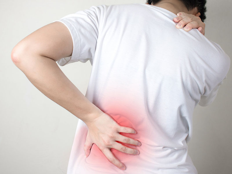 腰痠下背痛
